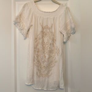 Jolt XS gauzy fabric dress, embroidered design, lined. Perfect swim cover up